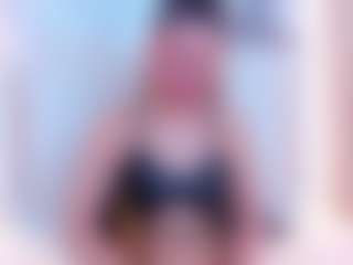 Live cam show with MichelHL - New Spank on Mixed Magazine Live