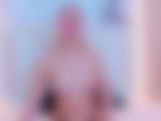 MichelHL's Live Sex Cam Show