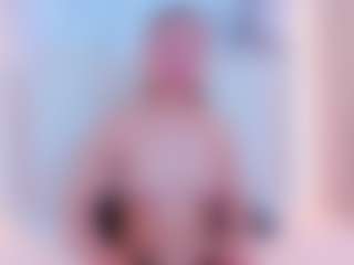 Live cam show with MichelHL - Creampie on liverealitysex.com