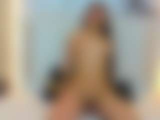 Live cam show with MichelHL - New Lush on Milfs Live