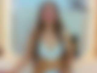Live cam show with MichelHL - New Brown Eyes on livesuperchat.net