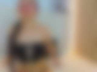 Live cam show with MichelHL - Full Nudity on TeamSkeetLive