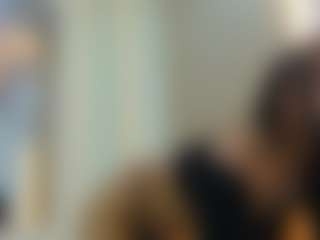 Live cam show with MichelHL - Yoga on xplaylive.com