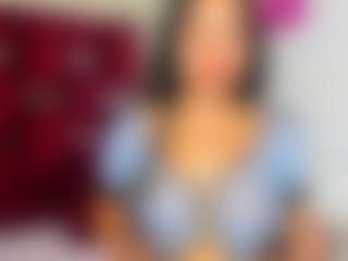 Live cam show with RubiScarleth - Curvy Teen (18+) on Porn Luv