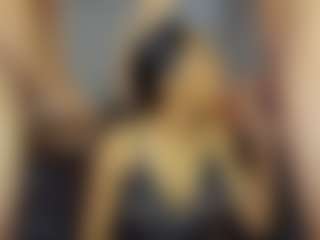 Live cam show with TesoroMalibu - Fingering on Mixed Magazine Live