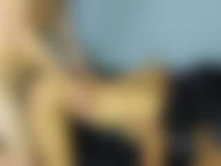 Live cam show with TesoroMalibu - Bath on Pornisteam.com