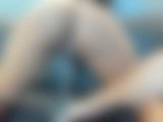 Show de cam en vivo con TesoroMalibu - Anal en Camsoda
