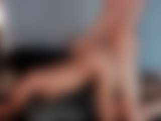 Live cam show with TesoroMalibu - Ass Bouncing on livesuperchat.net