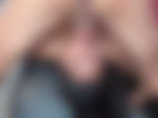 Live cam show with TesoroMalibu - Ass Clapping on Camsoda