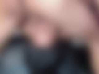 Spettacolo in cam dal vivo con TesoroMalibu - Cum su Camsoda