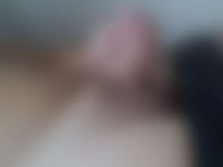 22cmbrownone's Live Sex Cam Show