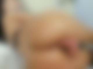 Ahleyrosee's Live Sex Cam Show