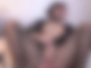 Live cam show with AmberVale - Flashing on sexylive.show