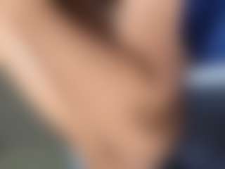 Carameldripp9300's Live Sex Cam Show