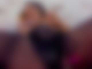 CelesteMilder's Live Sex Cam Show