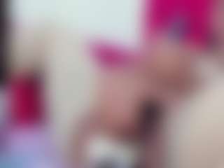 CelesteMilder's Live Sex Cam Show