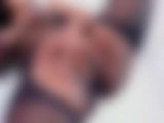 Live cam show with CelesteMilder - Ebony on Camsoda | colombia