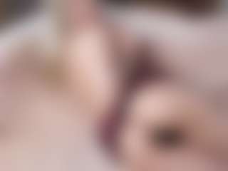 Dori's Live Sex Cam Show
