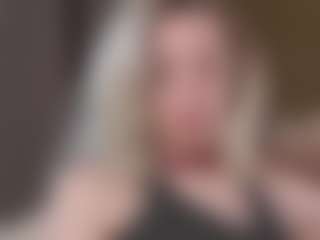 Dori's Live Sex Cam Show