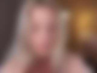 Live cam show with Dori - Nipple Piercings on Gym Cam Girls