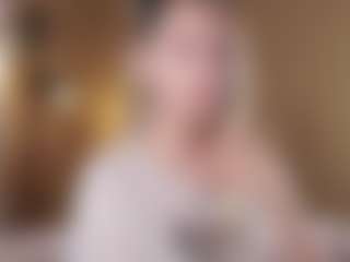 Live cam show with Dori - Camel Toe on SinfulBabes