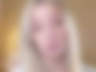 Dori's Live Sex Cam Show