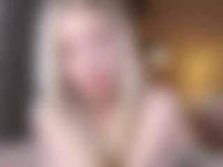 Live cam show with Dori - White Lovense on Camsoda | germany