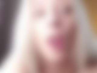 Live cam show with Dori - Orgasm on Camsoda