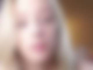 Live cam show with Dori - Domination on parknlotfishbdy