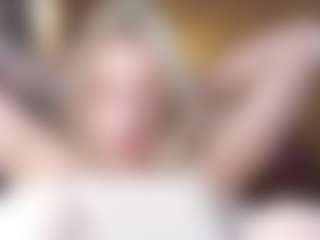 Live cam show with Dori - Domination on LiveSexCams6