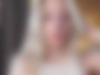 Live cam show with Dori - Athletic Young Adult on livesexfox.com