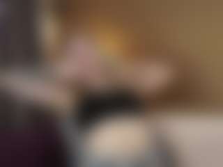 Live cam show with Dori - Nipple Piercings on Camsoda