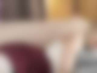 Live cam show with Dori - Gray Eyes on Dolls Live