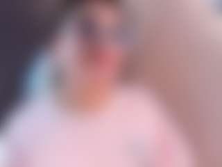 Live cam show with EmilyFiorii - New Squirt on MyBangCams
