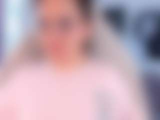 EmilyFiorii's Live Sex Cam Show