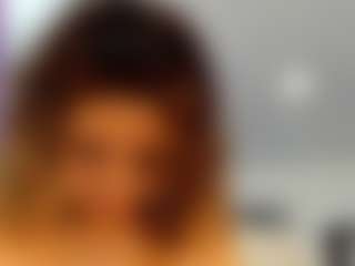 EmilyFiorii's Live Sex Cam Show