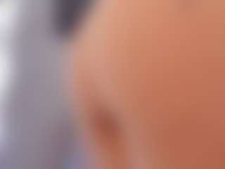 Live cam show with EmilyFiorii - Public on PervPlay.com