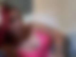 Live cam show with GinettePhilbeck - Teen (18+) on Gym Cam Girls