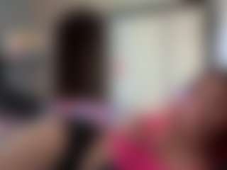 Live cam show with GinettePhilbeck - Public on SpankPalCams