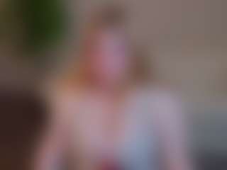 Live cam show with Katy-Murray - Tittyfuck on Milfs Live