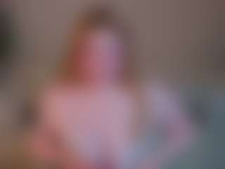 Live cam show with Katy-Murray - Smoking on Gym Cam Girls
