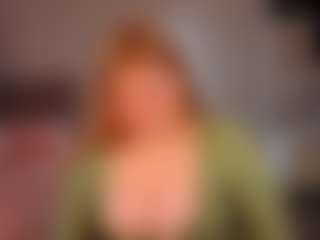 Live cam show with Katy-Murray - New Shaved Pussy on livesuperchat.net