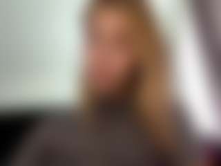 Live cam show with LieselotteSchwend - Wet on livesexfox.com
