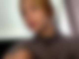 Live cam show with LieselotteSchwend - Spy Petite on Instabang