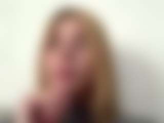 Live cam show with LieselotteSchwend - Dildo on liverealitysex.com