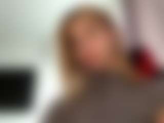 LieselotteSchwend's Live Sex Cam Show