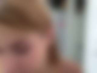 LieselotteSchwend's Live Sex Cam Show