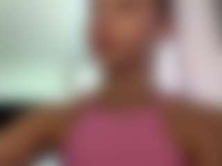Live cam show with LieselotteSchwend - Public on CamClone