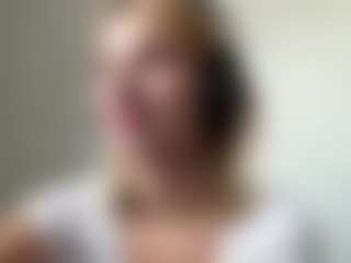 LieselotteSchwend's Live Sex Cam Show