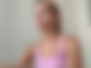Live cam show with LieselotteSchwend - BBW Middle Aged on AdultVida.com